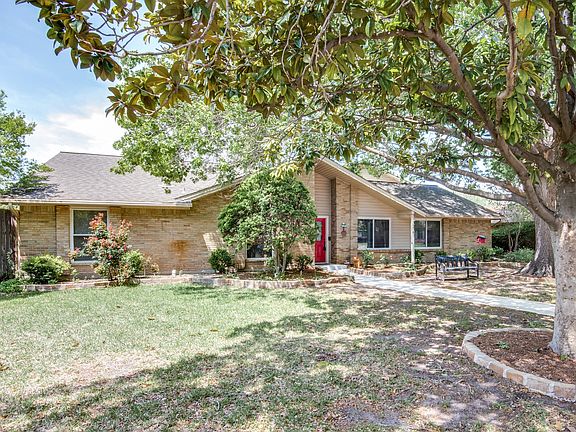 2nd image of 1507 Shannon Ct