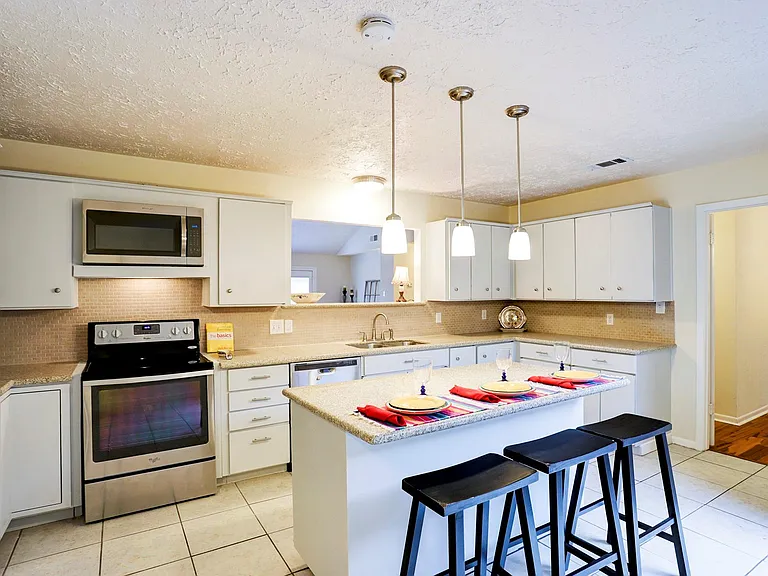 14223 Woodnook Dr — Photo 7