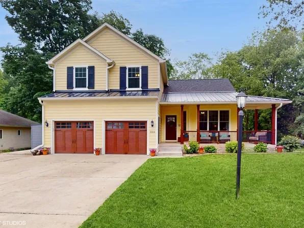 3304 Kestrel St, Valparaiso, IN 46383