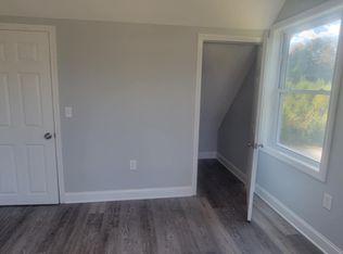 95 Old Sawmill Rd, Thornton, NH 03285