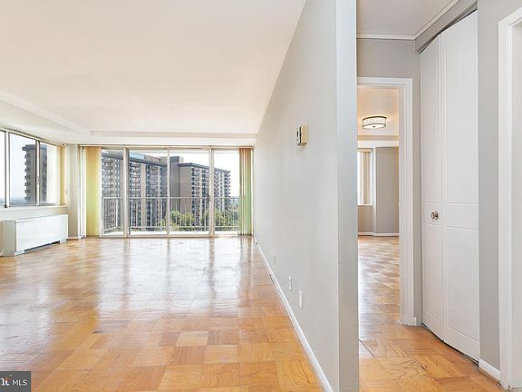 5th image of 301 N Beauregard St APT 820