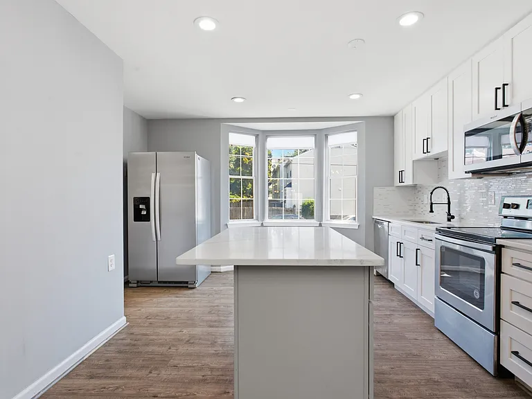 6267 Alforth Ave — Photo 4