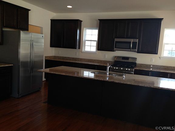 3rd image of 11400 Sadler Walk Lane Gln