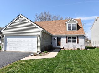 899 Westfield Crse, Geneva, IL 60134