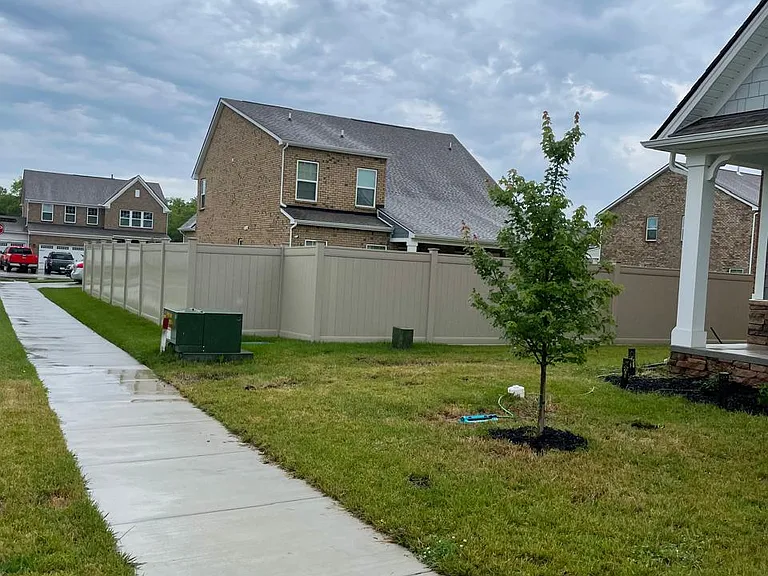 308 Grassy Glen Dr — Photo 14