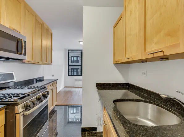 247 West 87th Street image 5 of 11