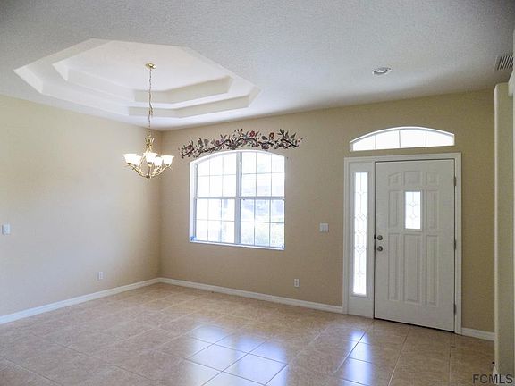 3rd image of 55 Woodbury Dr