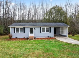 52 Valley View Ct NW, Cartersville, GA 30121