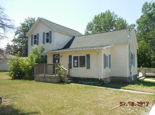 1092 S Huron Rd, Kawkawlin, MI 48631