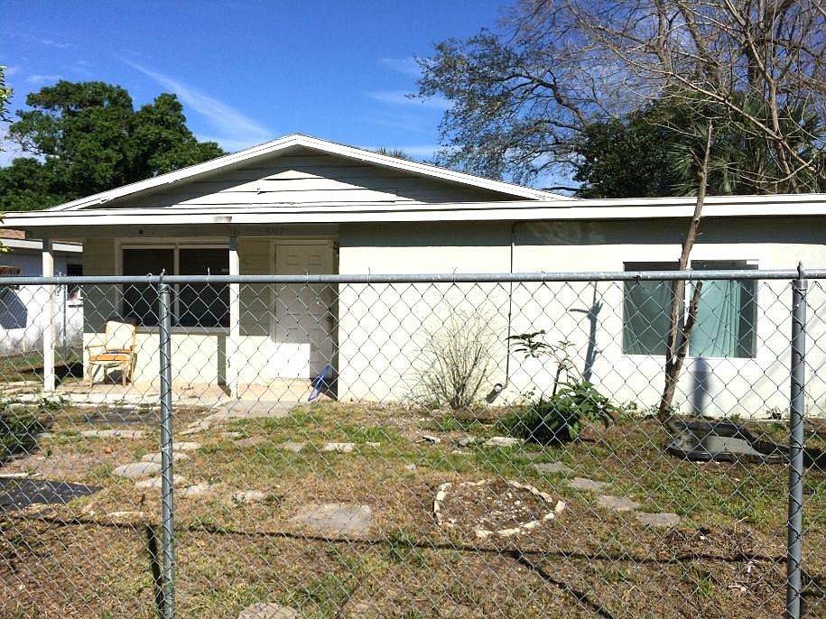 1st image of 3717 Whittier St