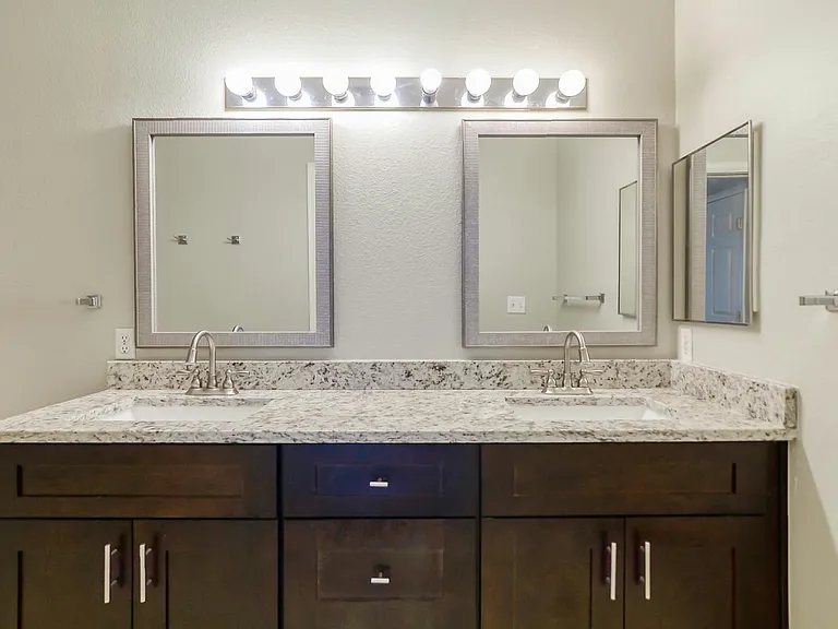 3846 E Canyon Ranch Rd #103 — Photo 19