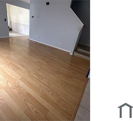 4th image of 7552 Oxford Garden Cir