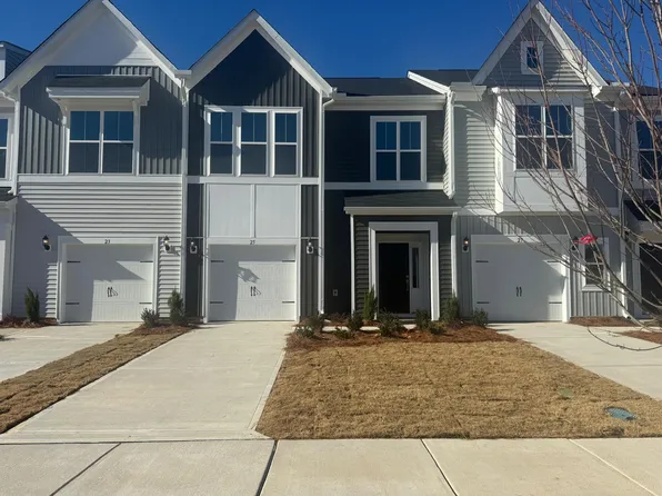 25 Nettle Ln, Clayton, NC 27520