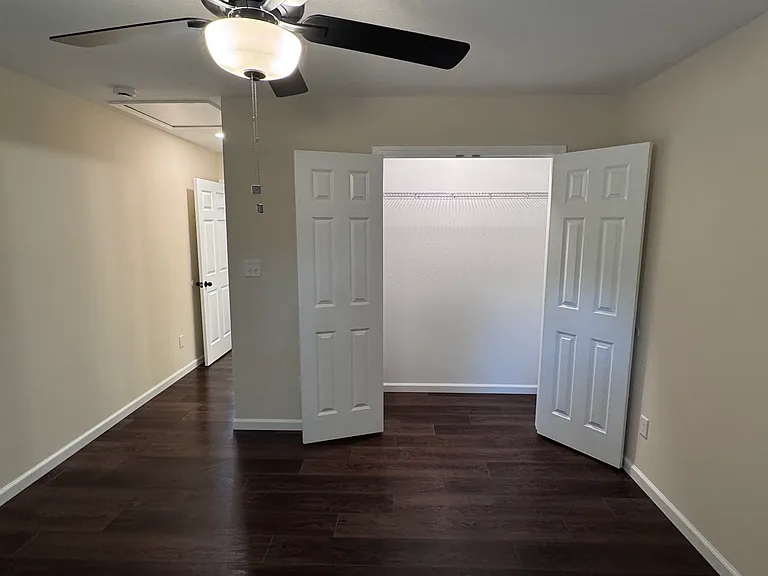 111 Nolan Dr #8 — Photo 6