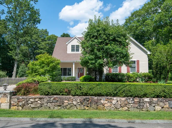 101 Carol Street, Danbury, CT 06810