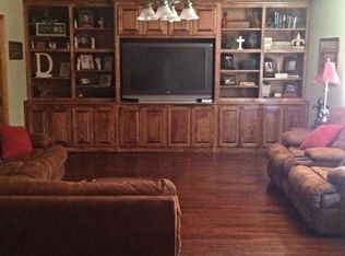 2223 Beech Ln, Pampa, TX 79065