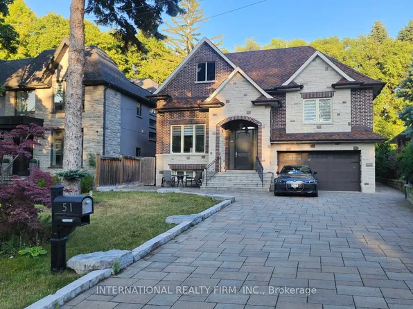 51 Kirk Bradden Rd E, Toronto, ON M8Y 2E8