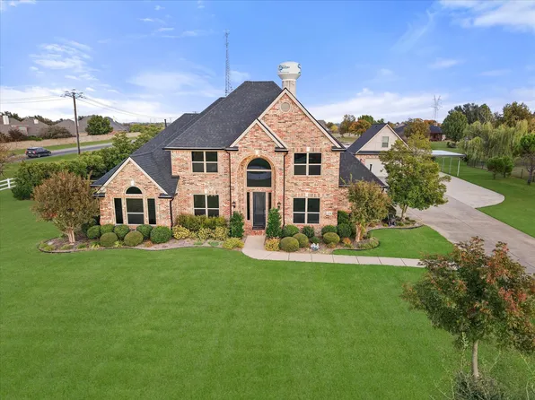 5716 Pinnacle Cir, Sachse, TX 75048