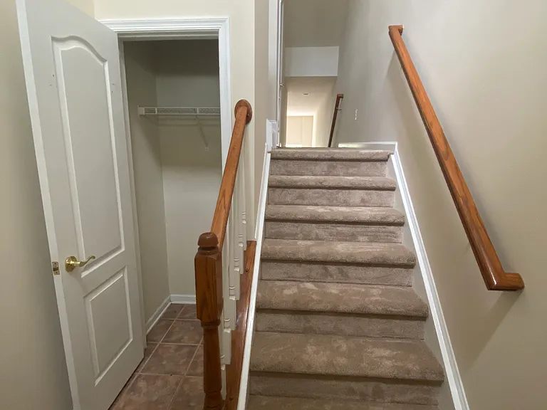 6869 Rolling Creek Way — Photo 27