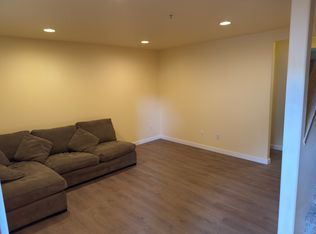 163 W Whitman St APT 1, Leavenworth, WA 98826