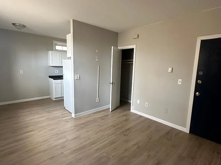 220 Glen Haven Rd #2 — Photo 3