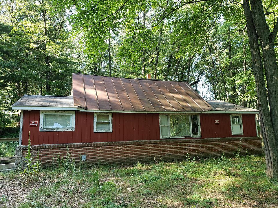 2nd image of 10509 Woodland Dr