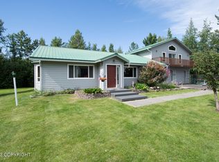 22568 Centurion Dr, Chugiak, AK 99567