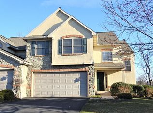 214 Fieldcrest Ln, Ephrata, PA 17522