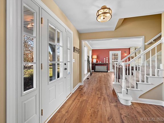 4th image of 115 Thornhill Farm Ln