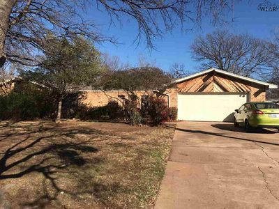 6756 Southwest Pkwy, Wichita Falls, TX, 76310