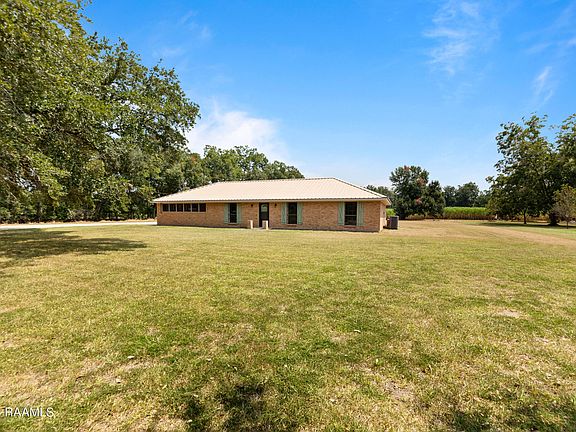 5th image of 1055 Eddie Ray Rd