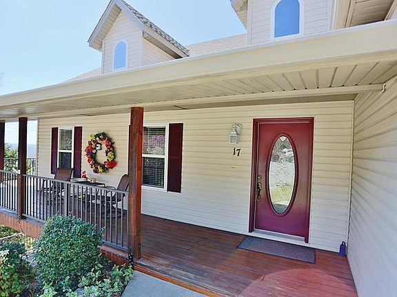 4th image of 17 Paola Ln