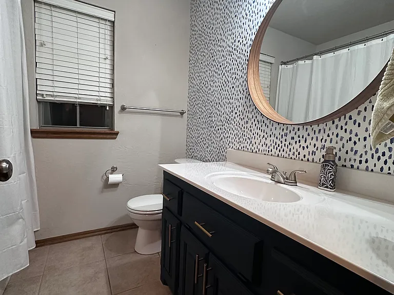 528 Madeline Ln — Photo 15