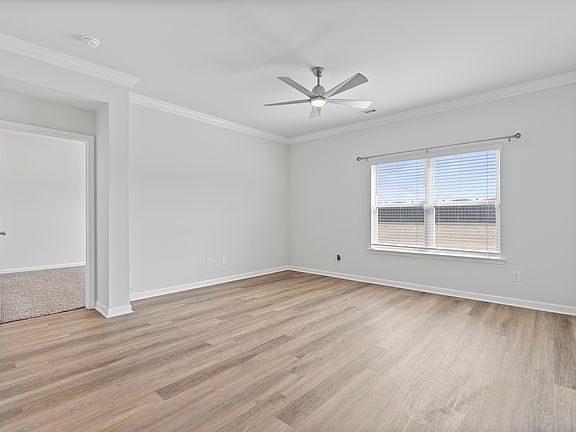 2nd image of 308 Castlepath Dr