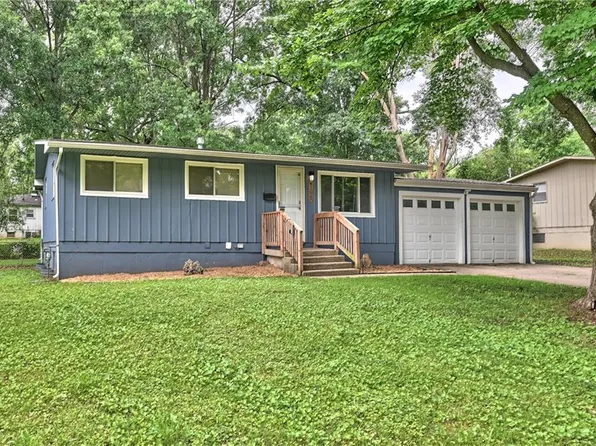 8707 E 91st Ter, Kansas City, MO 64138