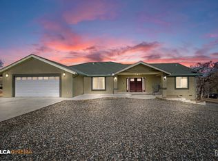 3909 Seclusion Rd, Lake Isabella, CA 93240