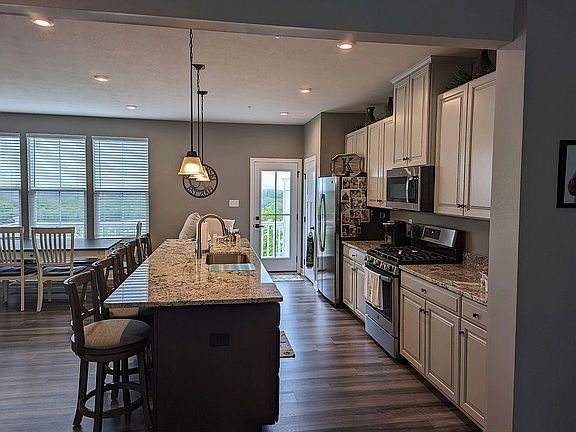 4th image of 168 Moyer Hill Dr
