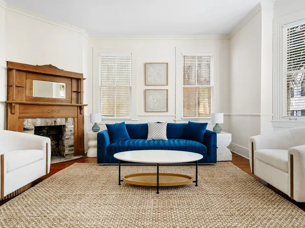 33 Society St APT A, Charleston, SC 29401