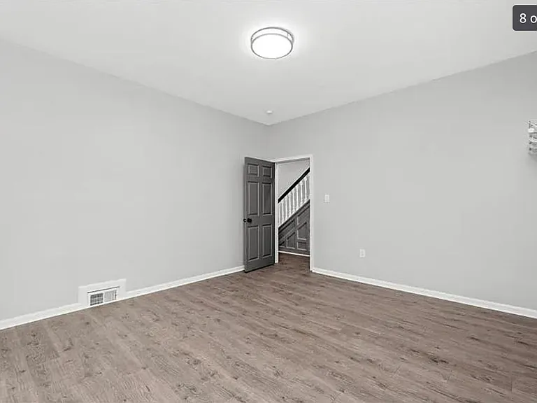 3326 Hardie Way — Photo 3