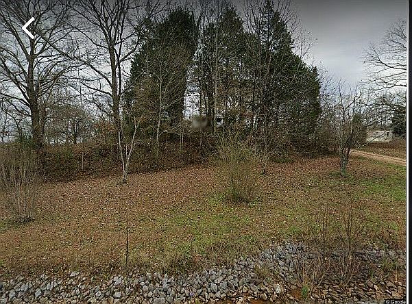 2nd image of 2440 Mineral Springs Rd