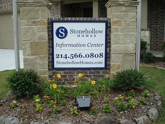 4th image of 3012 Pinecrest Dr