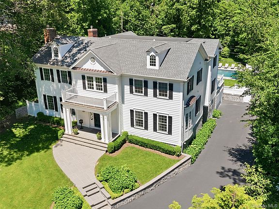 3rd image of 55 Plymouth Road