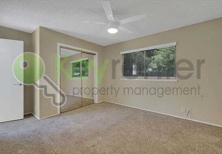 245 Withington Ave — Photo 20