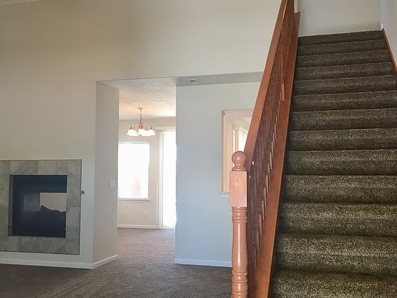 2nd image of 10120 Avenida Vista Cerros NW