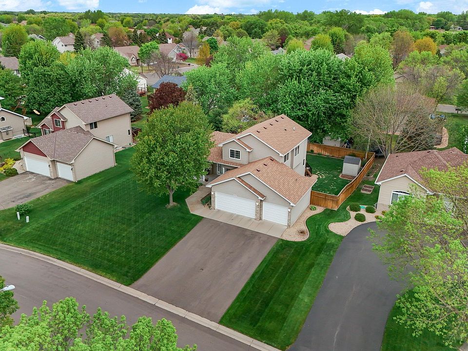 1st image of 4522 Impatiens Ave N