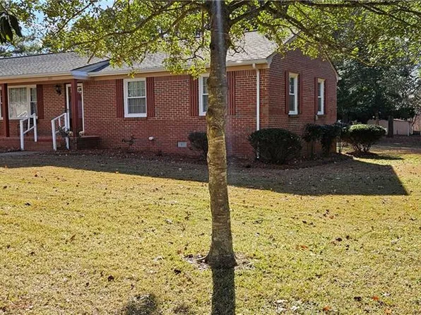 381 Etheridge Rd, Chesapeake, VA 23322