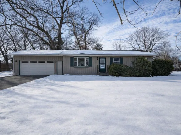 26648 Feriday Ave, Wyoming, MN 55092