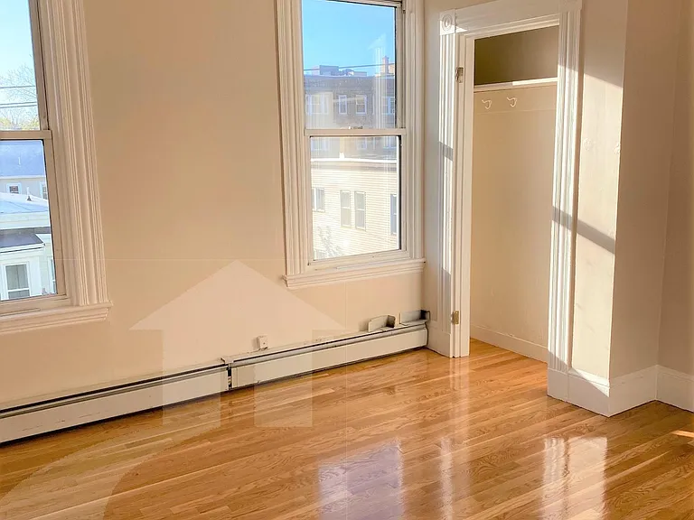 90 Norfolk St #3 — Photo 7