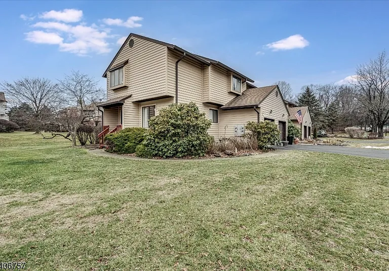 7 Eagle Dr — Photo 29