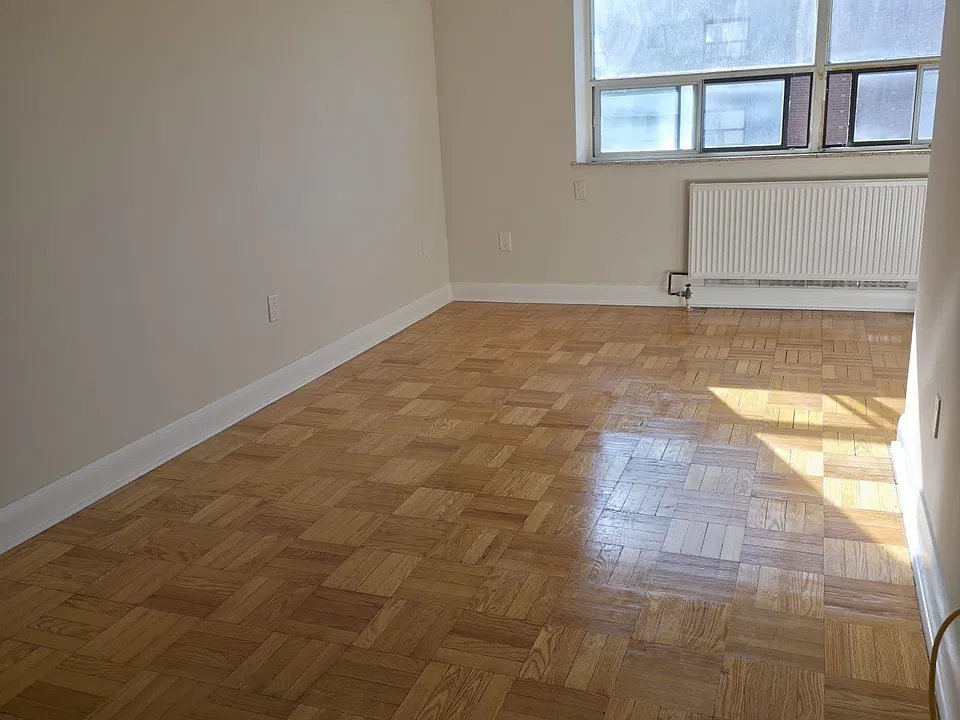 1305 Wilson Ave #412